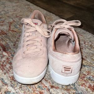 Fila Sneakers Pink Suede Size 8